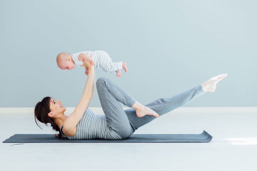 Комплекс упражнений для мам после родов